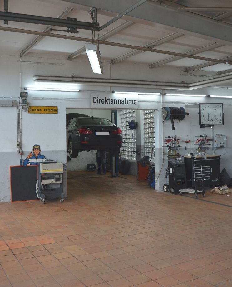 Car Clinic Cologne Gmbh I Freie Kfz-werkstatt Köln Freie Kfz-Werkstatt / Autowerkstatt in der Region Hildesheim